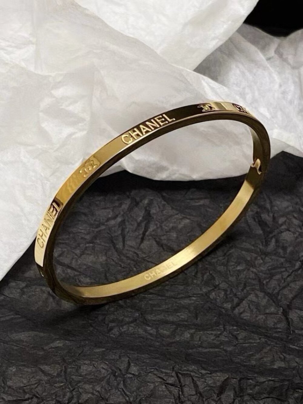 Chanel CC logo bracelet